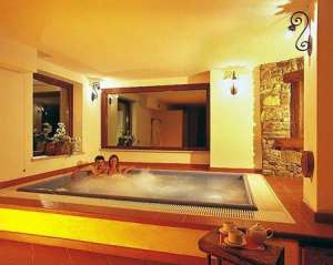 We are continually refining and adding to our portfolio of Nice Places to stay in Italy, so visit our site regularly to find somewhere just that little bit special. All our places to stay are presented with photos and descriptions taken and selected by us personally to give an impression as true to the reality as we can. All places are chosen by our team here in Italy for their combination of price, quality, charm and location. We work in partnership with family run hotels, guest houses and self-catering accommodations. This is NOT an unverified 'web portal' or online directory - we select only those places which we believe make excellent places to base a 1 week holiday or longer.